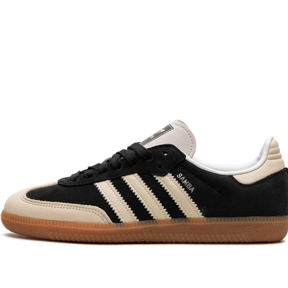 Adidas Sambas - Black and Cream - Picture 12 of 14